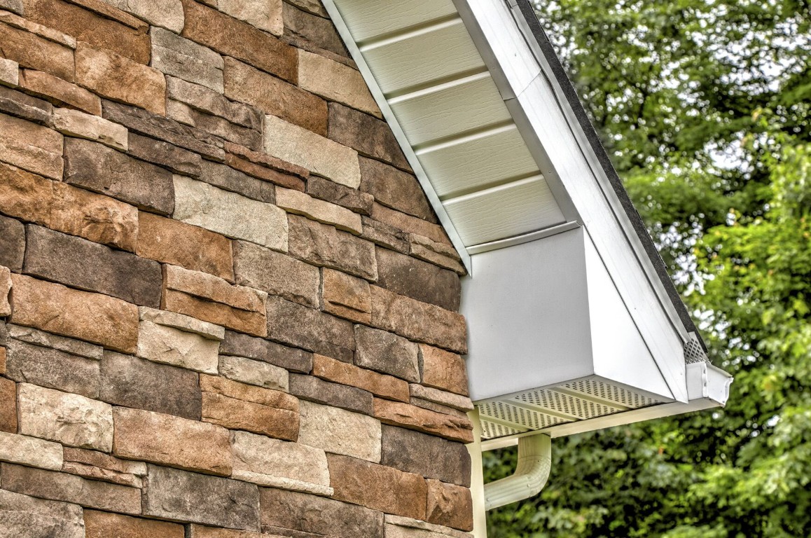 Custom Natural Stone Masonry in Springfield, IL